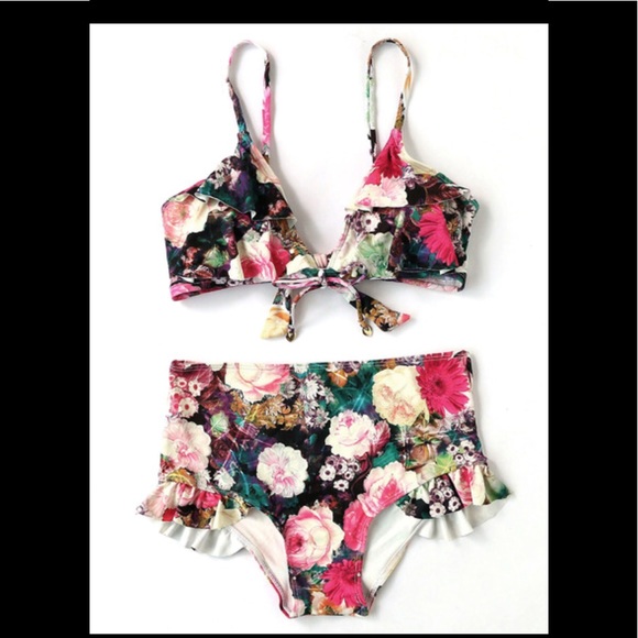 Other - Floral ruffle swimsuit set